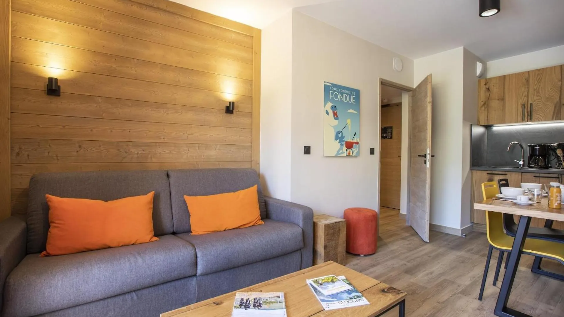 4 Pieces 8 Pers Apartment Samoens 0*,  France