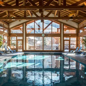 Aparthotel Cgh Residences & Spas La Reine Des Pres, Samoëns